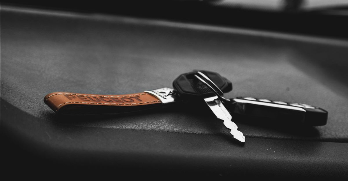 Chevrolet car key fob — Bellmore Locksmiths