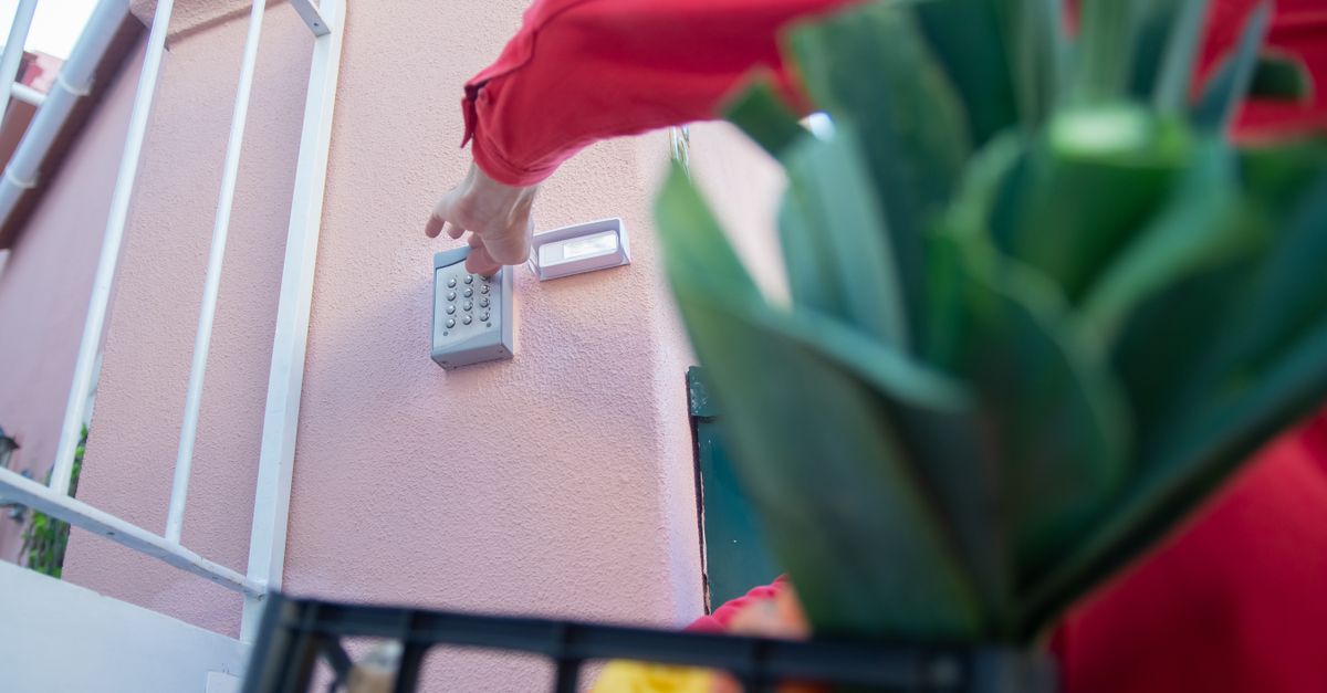 door security hardware — Bellmore Locksmiths
