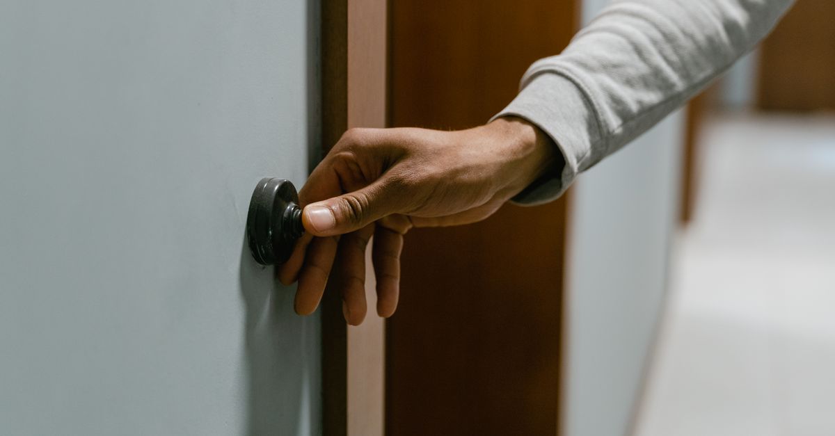 door security hardware — Bellmore Locksmiths