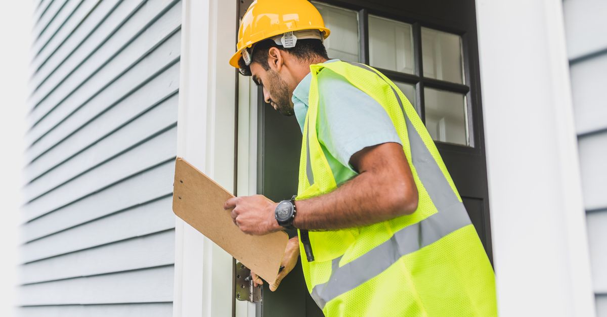 locksmith service technician — Bellmore Locksmiths